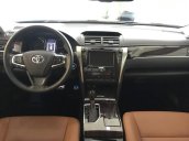 Bán xe Camry E 2018 giá tốt nhất thị trường, liên hệ ngay em Hùng 0911404101