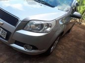 Bán Chevrolet Aveo đời 2015, màu bạc