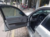 Bán xe BMW 3 Series 325i năm 2010, màu bạc, xe nhập