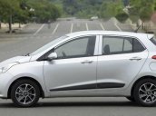 Bán xe Hyundai Grand i10 đời 2017, màu trắng, giá tốt