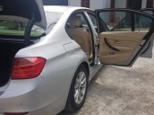 Bán xe BMW 3 Series 320i sản xuất 2012, màu bạc, nhập khẩu chính chủ, giá tốt