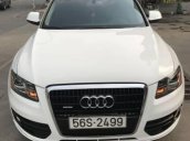 Cần bán xe Audi Q5 3.2 đời 2010, màu trắng chính chủ