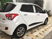 Bán ô tô Hyundai Grand i10 đời 2014, màu trắng, xe nhập số tự động, giá 340tr