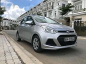 Cần bán gấp Hyundai Grand i10 1.0MT đời 2015, màu bạc