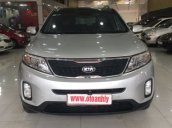 Cần bán gấp Kia Sorento 2.2AT AT sản xuất 2015