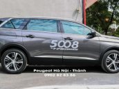 Cần bán Peugeot 5008 1.6 Turbo  AT đời 2017, màu xám, nhập khẩu nguyên chiếc