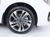 Siêu khuyến mãi cuối năm! Kia Rondo GAT 7 chỗ giá chỉ còn 679 triệu. Hotline: Tâm 0938.805.635