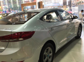 Bán Hyundai Elantra 1.6 MT đời 2018, hỗ trợ vay 85% giá trị xe, hotline đặt xe đi Tết: 0948.94.55.99 - 0935.90.41.41