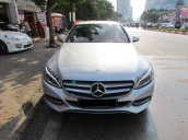 Bán xe Mercedes C200 2016, màu bạc, nội thất đen, chỉ trả 360 triệu nhận xe ngay