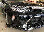 Cần bán xe Toyota Camry E đời 2018 đủ màu, giá tốt, hỗ trợ vay lên đến 90%, liên hệ 0911.404.101