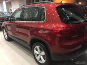 Cần bán xe Volkswagen Tiguan 2017 màu đỏ, nhập khẩu nguyên chiếc. LH: 0978877754 Cam kết giá tốt