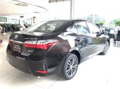 Cần bán xe Toyota Corolla Altis 1.8G (CVT) model 2018, màu nâu, giao xe ngay trong ngày, thủ tục nhanh gọn