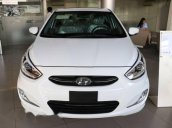 Bán xe Hyundai Accent AT đời 2017, màu trắng, 575 triệu