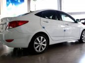 Bán xe Hyundai Accent AT đời 2017, màu trắng, 575 triệu