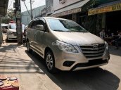 Cần bán xe Innova E 2015 màu vàng cát, số sàn, xe nhà đi