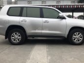 Bán Toyota Land Cruiser VX 4.6 V8 sản xuất 2015, màu bạc