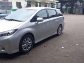 Cần bán xe Toyota Wish đời 2012, giá 690tr