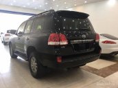 Cần bán lại xe Toyota Land Cruiser năm 2011, màu đen