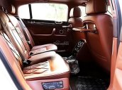 Cần bán gấp Bentley Continental Flying Spur 2010, màu trắng, nhập khẩu nguyên chiếc