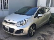 Cần bán xe Kia Rio AT đời 2012, màu bạc, giá 388tr