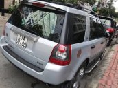 Bán xe LandRover Freelander đời 2011, màu bạc, 775 triệu