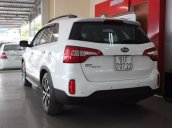 Bán xe Kia Sedona 2016, màu trắng, nhập khẩu  