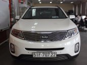 Bán xe Kia Sedona 2016, màu trắng, nhập khẩu  