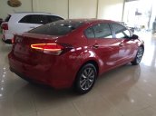 Kia Cerato 1.6, số sàn 5 chỗ, giá chỉ 530 triệu đồng