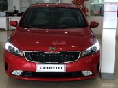 Kia Cerato 1.6, số sàn 5 chỗ, giá chỉ 530 triệu đồng