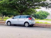 Bán Toyota Yaris G đời 2015, màu bạc, nhập khẩu