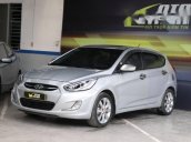 Bán ô tô Hyundai Accent 1.4AT sản xuất 2015, màu bạc 