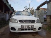 Cần bán gấp Daewoo Lanos đời 2004, màu trắng