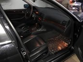 Cần bán gấp BMW 3 Series 325i sản xuất 2003, màu đen số tự động