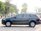 Bán Audi Q7 Quattro sản xuất năm 2010, màu nâu, xe nhập