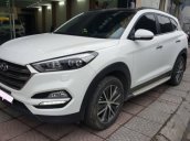 Bán ô tô Hyundai Tucson 2.0 AT 2016, màu trắng, xe nhập