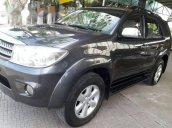 Bán xe Toyota Fortuner đời 2010 như mới