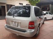 Bán gấp Kia Carnival năm 2007, màu bạc số sàn