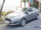 Ford Fiesta dòng xe gia đình an toàn giá rẻ