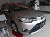 Bán ô tô Toyota Vios đời 2017, màu bạc