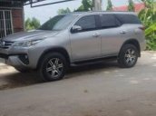 Bán Toyota Fortuner sản xuất 2017, màu bạc 