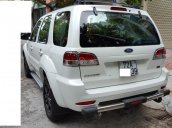 Quyết đoán mua ngay- Ford Escape XLS 2014 màu trắng đẹp, 1 đời chủ, giá 470tr, đt 0919796811