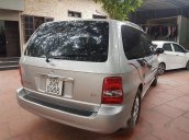 Bán xe Kia Carnival đời 2007, màu bạc 