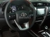 Bán Fortuner 2017, 2.7V 4x2, máy xăng, màu xám (ghi), xe nhập, mới 95%