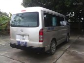 Cần bán gấp Toyota Hiace đời 2006