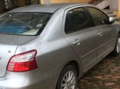 Bán xe Toyota Vios 1.5 AT 2010, màu bạc  