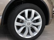 Touareg xe Đức nhập khẩu nguyên chiếc, bao lăn bánh - LH Hotline 0933 689 294