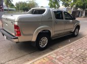 Cần bán lại xe Toyota Hilux năm 2014 màu bạc, 465 triệu, xe nhập