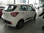 Bán Hyundai Grand i10 năm 2017, màu trắng