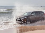 Cần bán Mitsubishi Pajero Sport AT đời 2017, màu đen