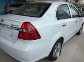 Bán Chevrolet Aveo sản xuất 2017, màu trắng, 495 triệu